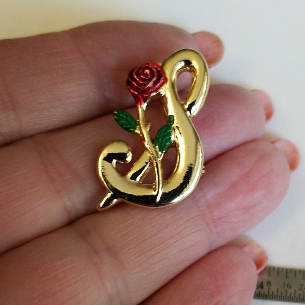 ROSE & pin